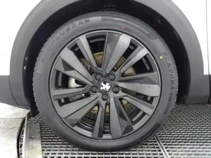 Photo 10 Peugeot 3008  HYBRID 225ch GT Pack e-EAT8