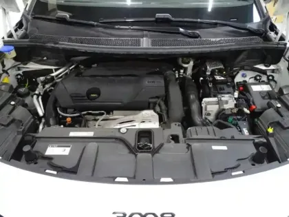 Photo 11 Peugeot 3008  HYBRID 225ch GT Pack e-EAT8