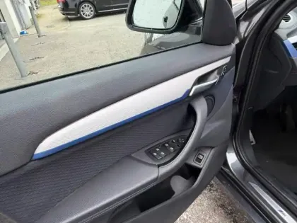 Photo 12 BMW X1  sDrive18iA 140ch M Sport DKG7