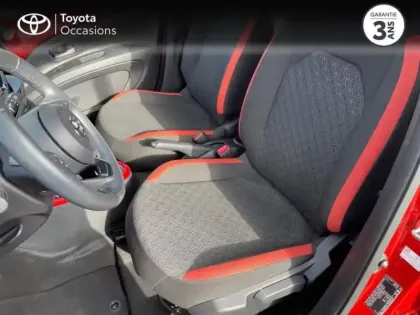 Photo 10 Toyota Aygo  X 1.0 VVT-i 72ch Design S-CVT