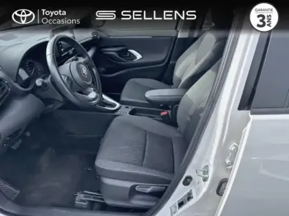 Photo 10 Toyota Yaris  116h Dynamic 5p MC24