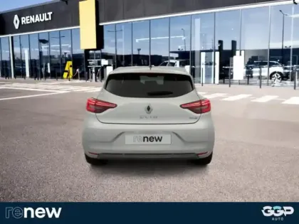 Photo 8 Renault Clio  1.6 E-Tech hybride 140ch RS Line -21N