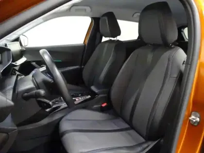 Photo 7 Peugeot 2008  1.2 PureTech 130ch S&S Allure Pack