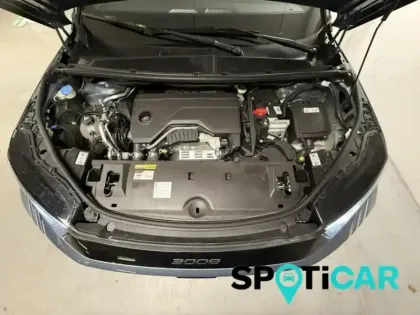 Photo 11 Peugeot 3008  1.2 Hybrid 145ch GT e-DCS6