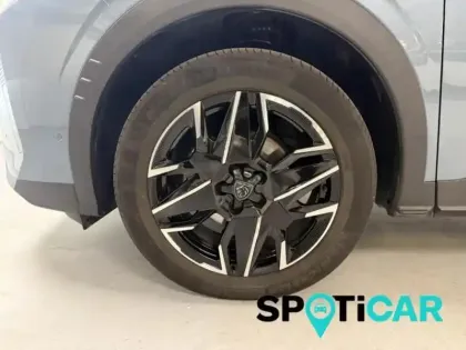 Photo 10 Peugeot 3008  1.2 Hybrid 145ch GT e-DCS6