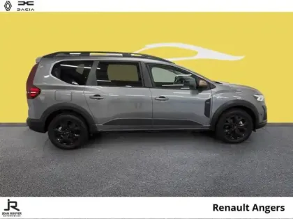 Photo 13 Dacia Jogger  1.6 hybrid 140ch Extreme 7 places