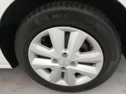 Photo 9 Dacia Sandero  1.0 SCe 65ch Expression