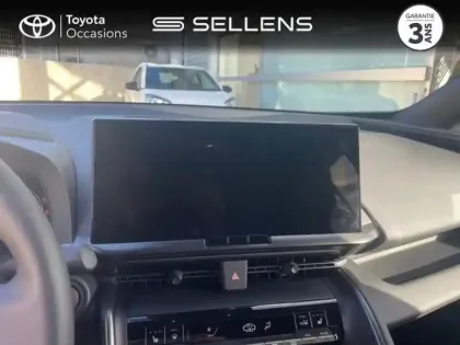 Photo 14 Toyota C-HR  2.0 Hybride Rechargeable 225ch Design MY25