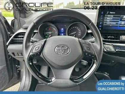 Photo 12 Toyota C-HR  122h Graphic 2WD E-CVT