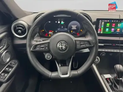 Photo 11 Alfa Romeo Tonale  1.5 HYBRID 160CH TRIBUTO ITALIANO TCT