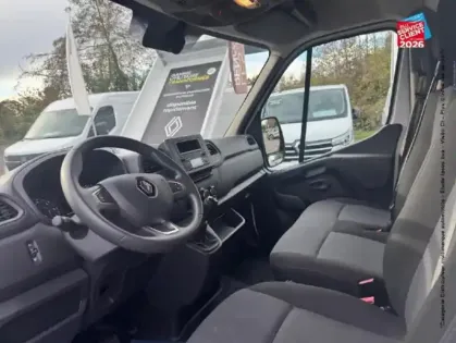 Photo 29 Renault Master  Fg F3500 L2H2 2.3 Blue dCi 135ch Confort Euro6