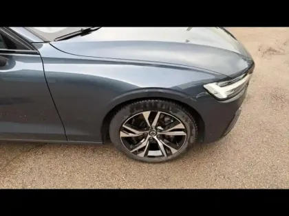 Photo 14 Volvo V60  B4 197ch Plus Style Dark DCT 7