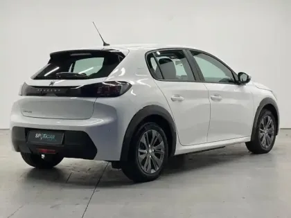 Photo 2 Peugeot 208  e- 136ch Style