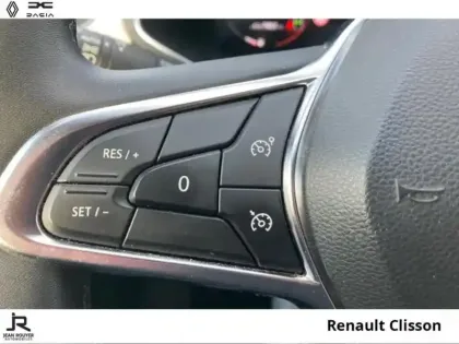 Photo 10 Renault Captur  E-Tech hybride rechargeable 160ch Intens