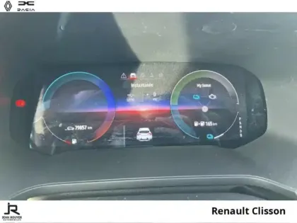 Photo 5 Renault Captur  E-Tech hybride rechargeable 160ch Intens