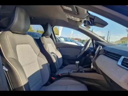 Photo 9 Renault Clio  1.0 TCe 90ch Techno - 24