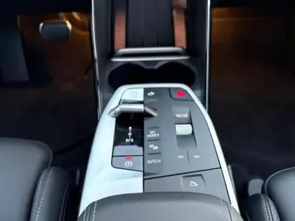 Photo 10 BMW Serie 2 Série 2 ActiveTourer 225e 245ch xDrive M Sport DKG7