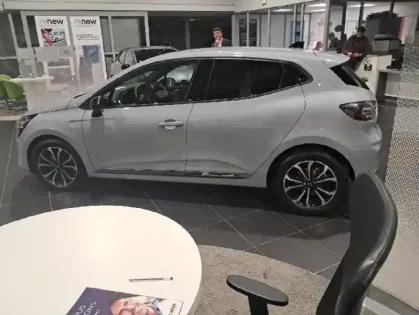 Photo 8 Renault Clio  1.0 TCe 90ch Techno