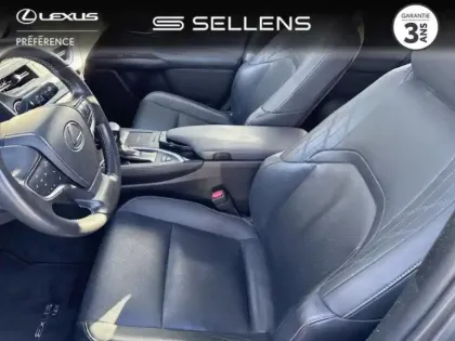 Photo 10 Lexus UX  250h 4WD Le MY19