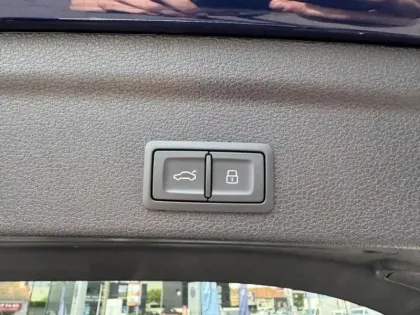 Photo 11 Audi Q3  Sportback 35 TFSI 150ch S line S tronic 7