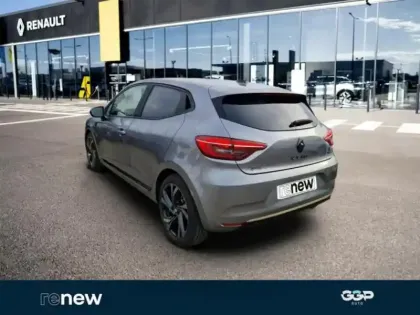 Photo 3 Renault Clio  1.6 E-Tech hybride 145ch Engineered