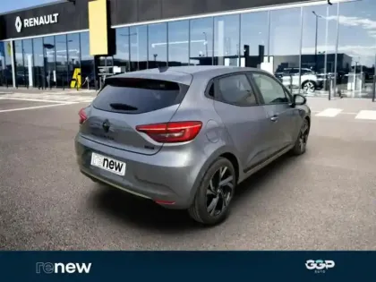 Photo 5 Renault Clio  1.6 E-Tech hybride 145ch Engineered