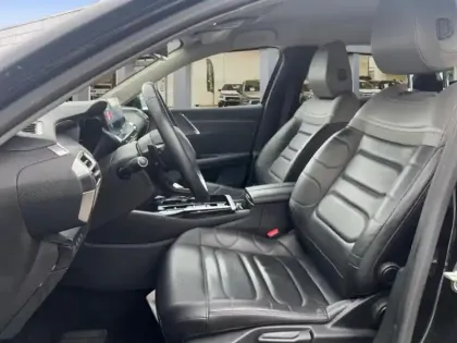 Photo 8 Citroën C5  X Hybride rechargeable 180ch Shine ëEAT8