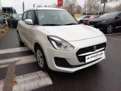 Photo 2 Suzuki Swift  1.2 Dualjet Hybrid 83ch Avantage