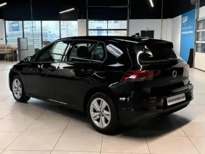 Photo 21 Volkswagen Golf  1.0 eTSI OPF 110ch Life Plus DSG7