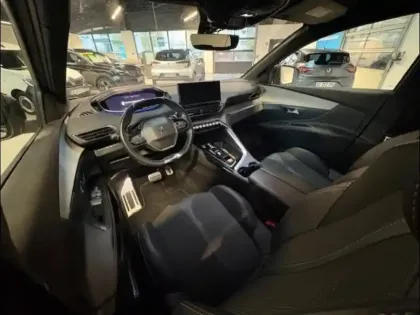 Photo 10 Peugeot 5008  1.5 BlueHDi 130ch S&S GT EAT8