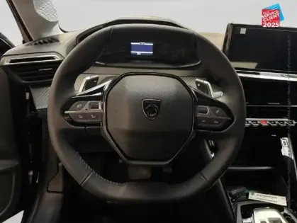 Photo 11 Peugeot 208  1.2 Hybrid 110ch Style e-DCS6