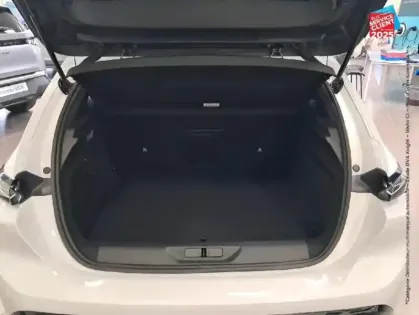 Photo 13 Peugeot 308  e- 156ch batterie 55 kWh GT Exclusive