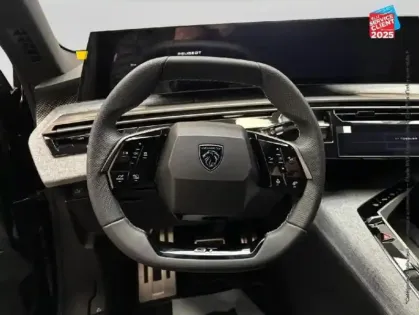 Photo 11 Peugeot 3008  1.2 Hybrid 145ch GT e-DCS6