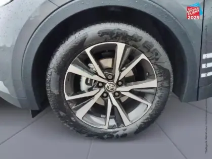 Photo 9 Toyota C-HR  1.8 Hybride 140ch Design MY25