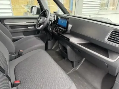 Photo 3 Volkswagen Id. Buzz Cargo  204ch 77kWh