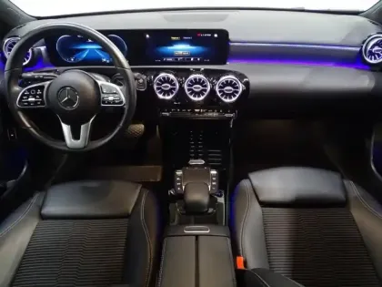 Photo 6 Mercedes Classe A  250 e 160+102ch Progressive Line 8G-DCT 8cv