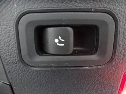 Photo 12 Mercedes Classe A  250 e 160+102ch Progressive Line 8G-DCT 8cv