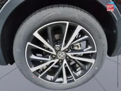 Photo 9 Toyota C-HR  2.0 Hybride Rechargeable 225ch Collection Premiere MY25