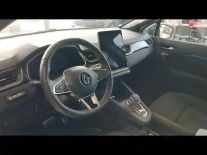 Photo 8 Renault Captur  1.6 E-Tech full hybrid 145ch esprit Alpine