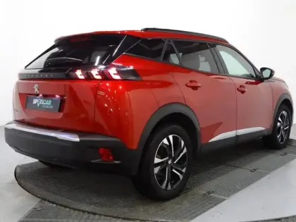 Photo 5 Peugeot 2008  e- 136ch Allure Business