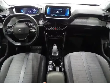 Photo 9 Peugeot 2008  e- 136ch Allure Business
