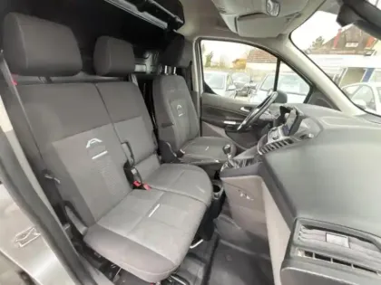 Photo 10 Ford Transit Connect  L1 1.0E 100ch E85 Active