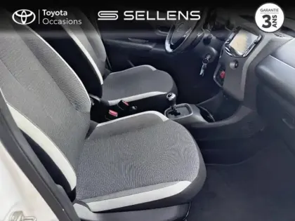 Photo 5 Toyota Aygo  1.0 VVT-i 72ch x-play x-shift 5P MY19