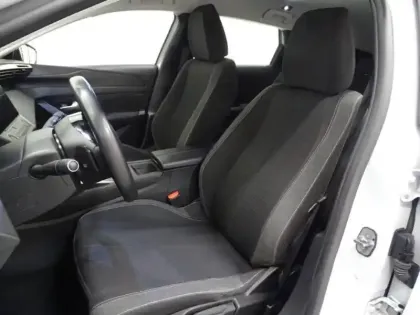 Photo 7 Peugeot 308  SW 1.5 BlueHDi 130ch S&S Active Pack EAT8