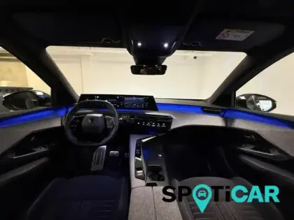 Photo 8 Peugeot 5008  Hybrid 145ch GT e-DCS6