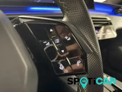 Photo 14 Peugeot 5008  Hybrid 145ch GT e-DCS6