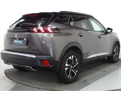 Photo 5 Peugeot 2008  1.2 PureTech 130ch S&S GT EAT8