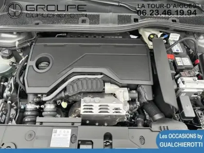 Photo 11 Peugeot 208  1.2 Hybrid 110ch GT e-DCS6