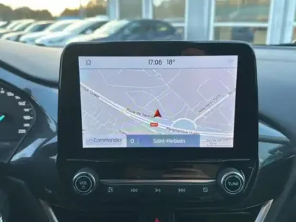 Photo 5 Ford Puma  1.0 EcoBoost 125ch S&S mHEV Titanium Powershift