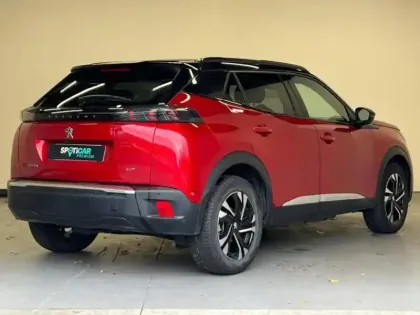 Photo 2 Peugeot 2008  e- 136ch GT